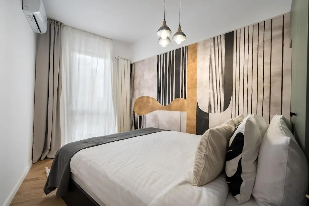 Appartamento Superb River Views 2Br Flat - Top Location Bucarest
