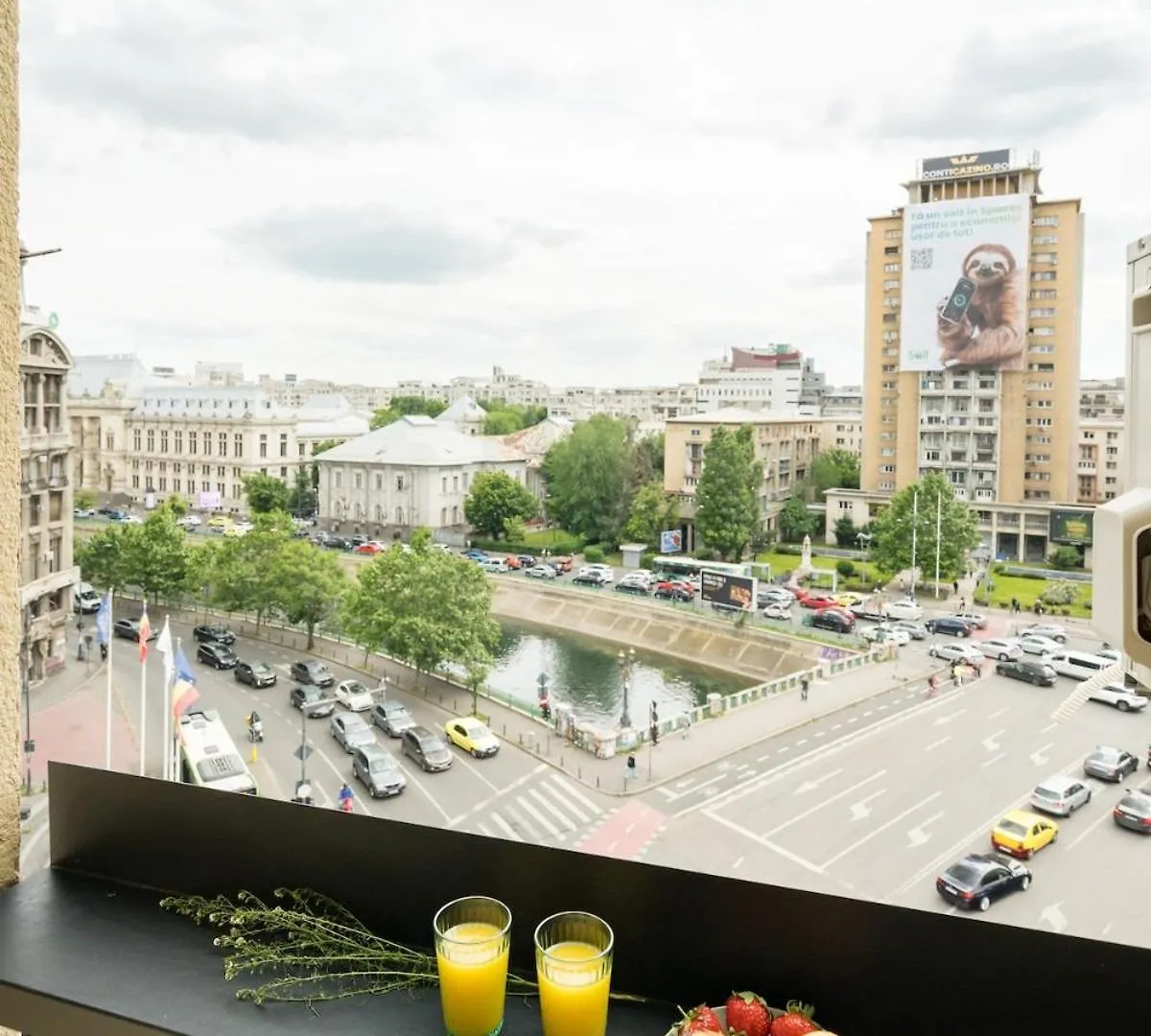 Appartamento Superb River Views 2Br Flat - Top Location Bucarest
